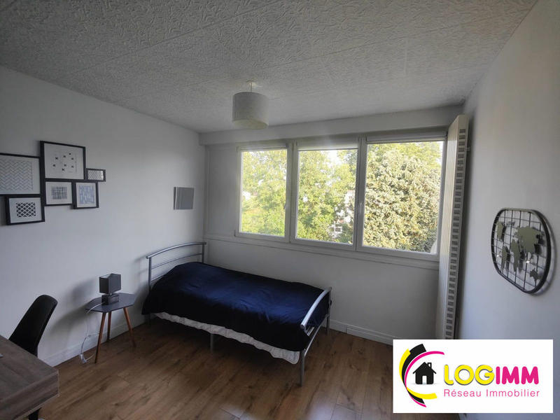 Maison - 102 m² - 7 pièces