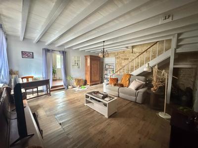 Maison - 186 m² - 6 pièces