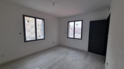 Maison - 174 m² - 7 pièces