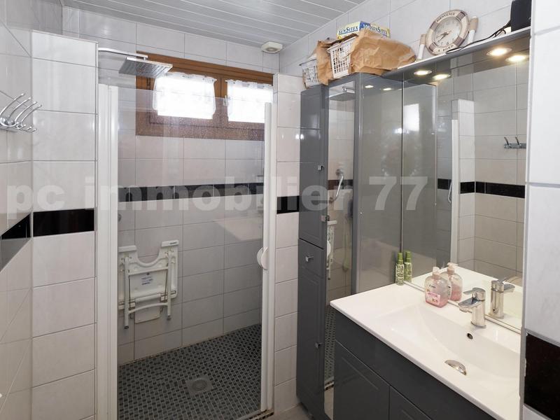 Maison de village - 130 m² - 6 pièces