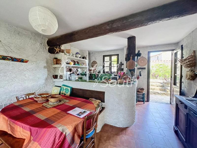 Maison - 200 m² - 7 pièces