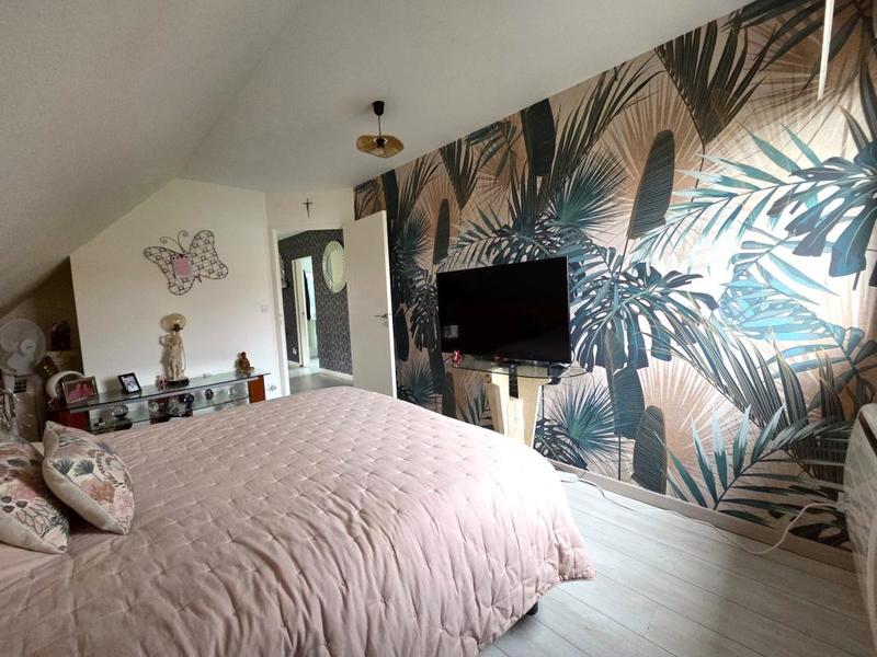 Pavillon - 126 m² - 7 pièces