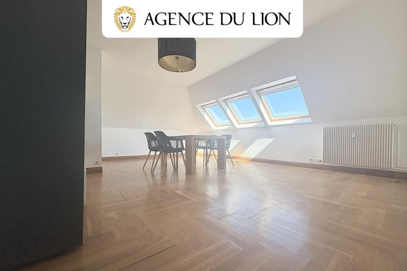 Appartement - 89 m² - 5 pièces