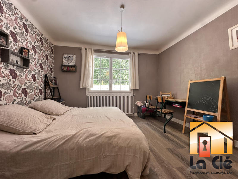 Maison - 200 m² - 6 pièces