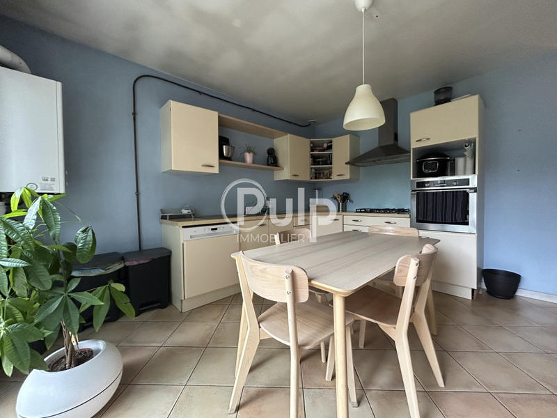 Maison de ville - 85 m² - 6 pièces