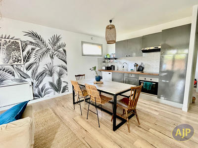 Maison - 126 m² - 6 pièces