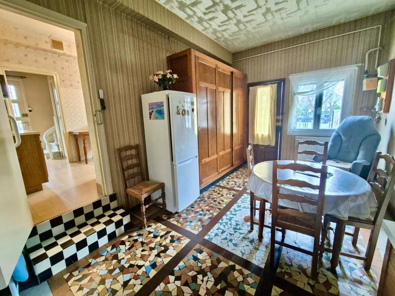 Maison - 93 m² - 4 pièces