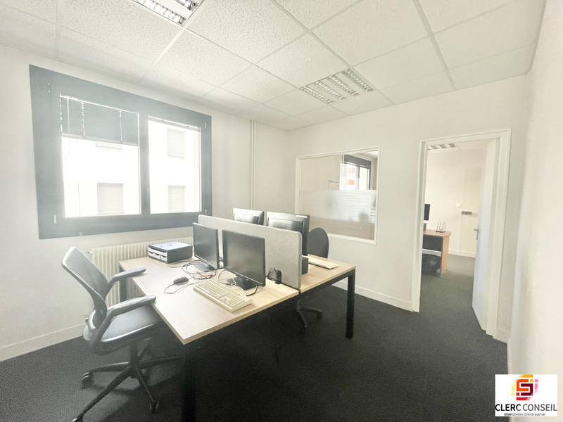 Bureau - 150 m²