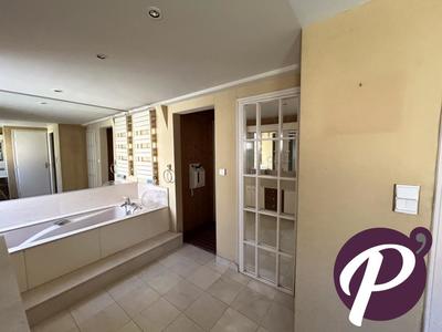 Maison ancienne - 237 m² - 7 pièces