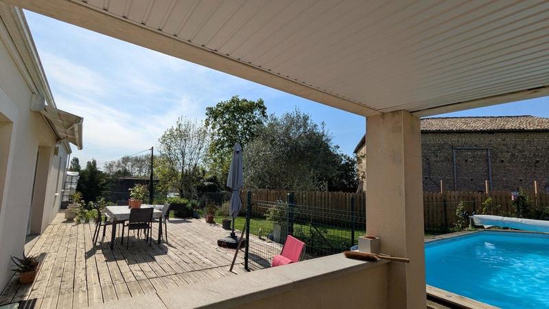 Maison - 88 m² - 4 pièces