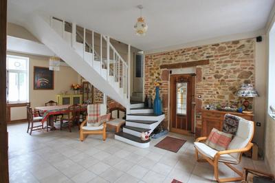 Maison - 194 m² - 9 pièces