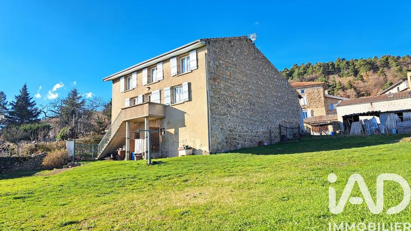 Maison de campagne - 110 m² - 4 pièces