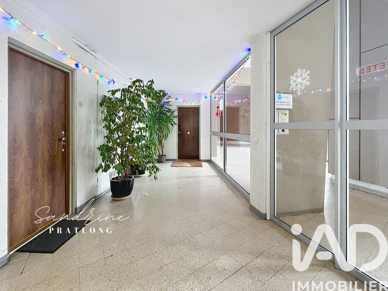 Appartement - 79 m² - 4 pièces