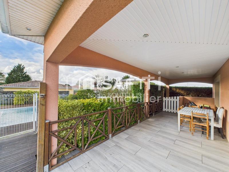 Maison - 136 m² - 6 pièces