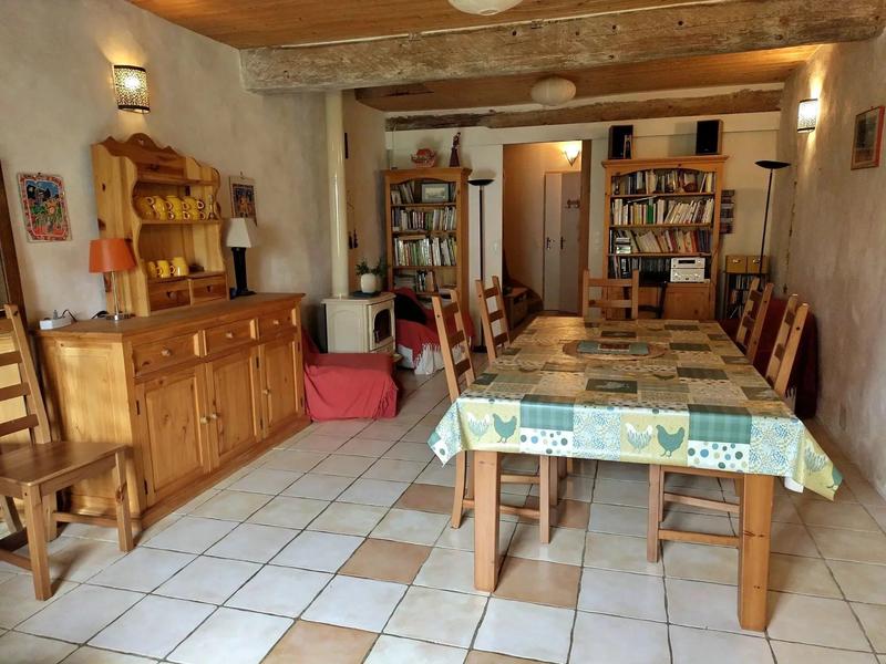 Maison - 260 m² - 8 pièces