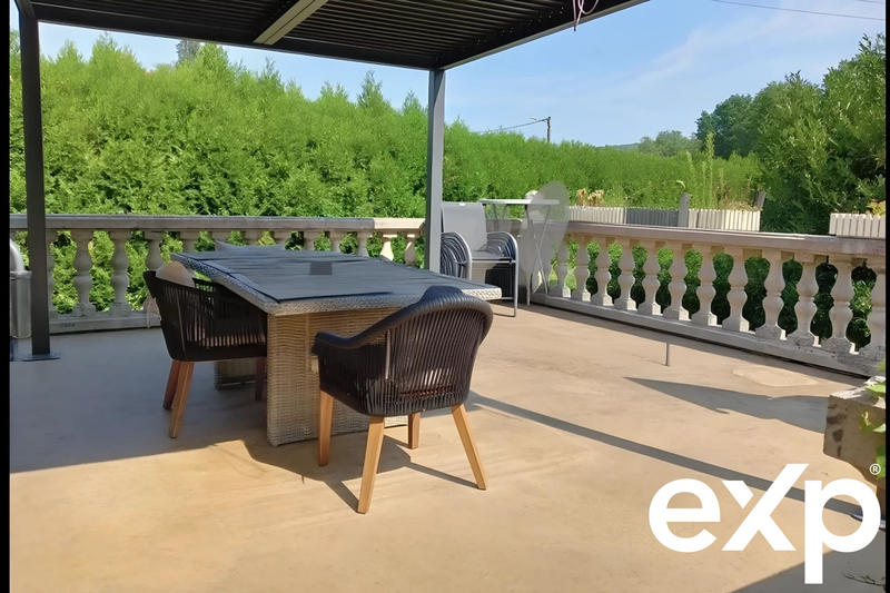 Maison - 153 m² - 6 pièces