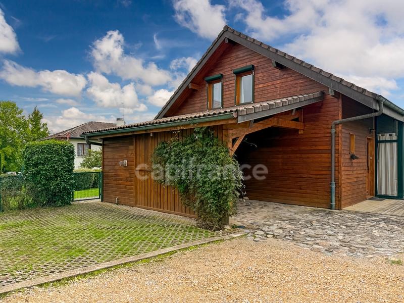 Maison - 194 m² - 7 pièces