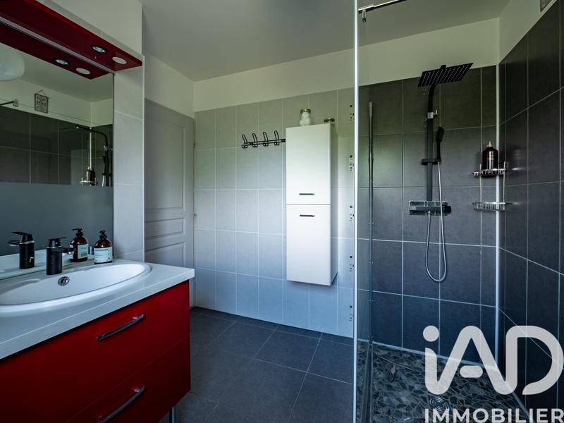 Maison - 146 m² - 6 pièces