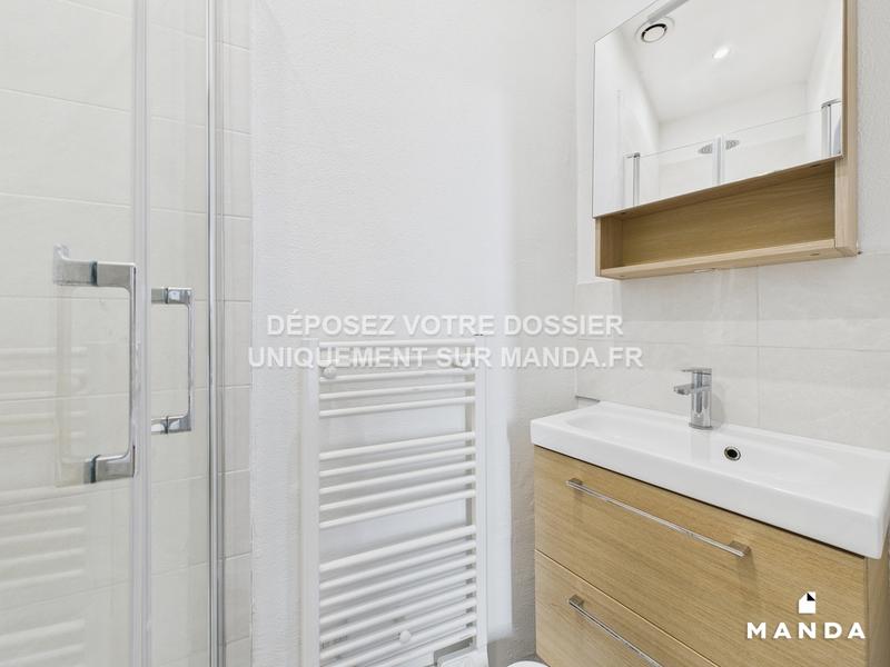 Chambre - 10 m² - 4 pièces