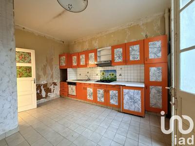 Maison - 137 m² - 7 pièces