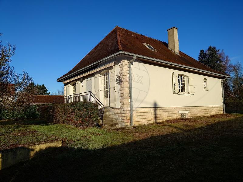 Maison - 97 m² - 3 pièces