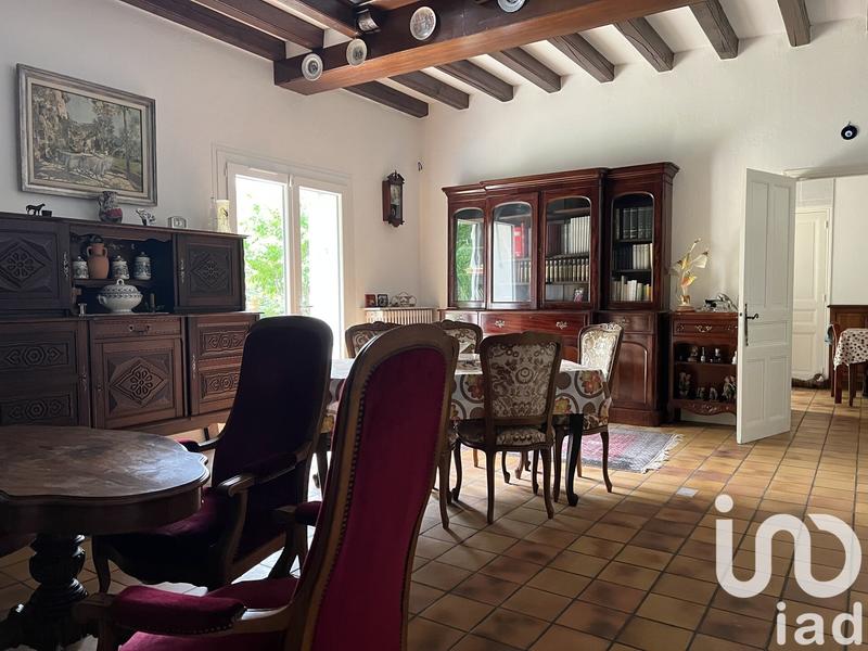 Maison - 315 m² - 13 pièces