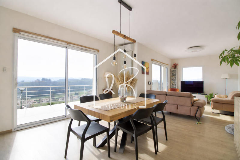 Maison - 131 m² - 5 pièces