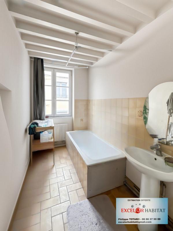 Appartement - 130 m² - 7 pièces