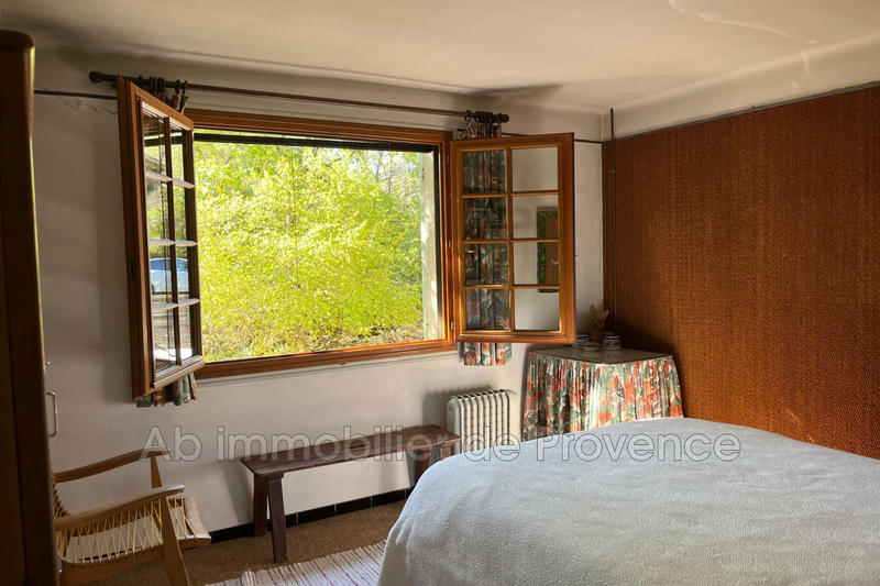 Maison - 102 m² - 4 pièces