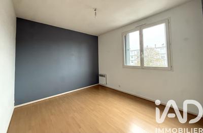 Appartement - 76 m² - 4 pièces