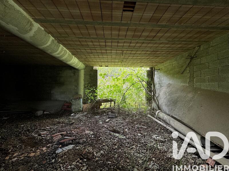 Maison - 200 m² - 6 pièces