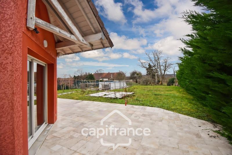 Maison - 137 m² - 5 pièces