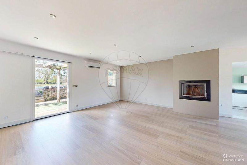 Maison - 146 m² - 7 pièces