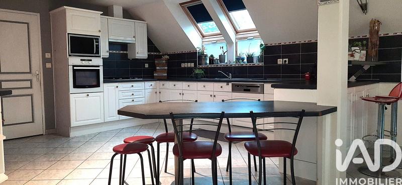 Maison - 143 m² - 6 pièces