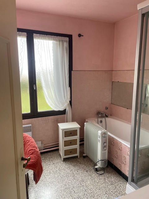 Maison - 83 m² - 4 pièces