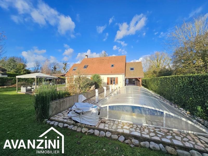 Maison contemporaine - 170 m² - 8 pièces