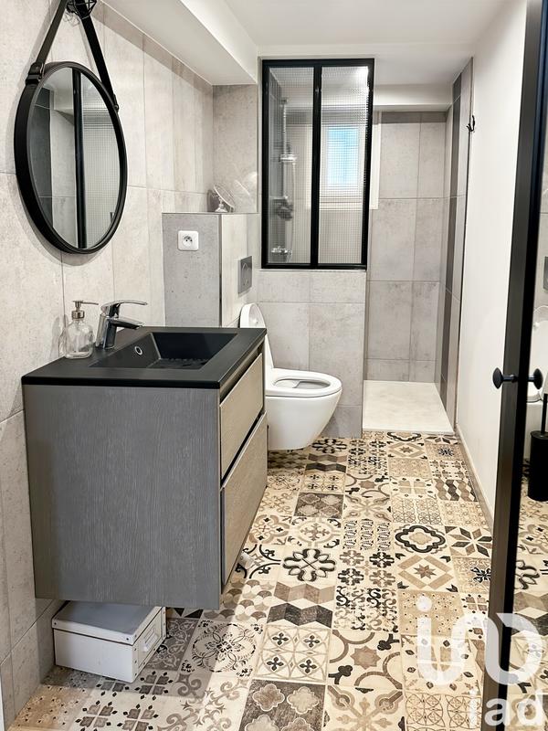 Maison - 161 m² - 8 pièces