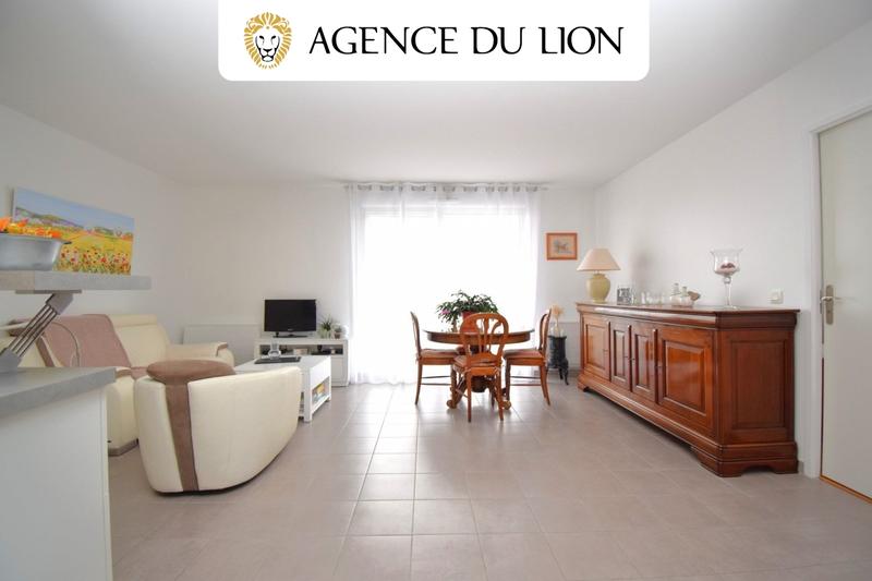 Appartement - 80 m² - 4 pièces