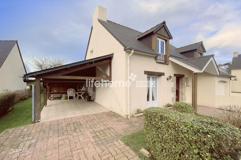 Maison traditionnelle - 94 m² - 5 pièces