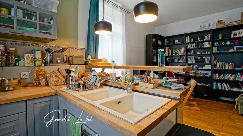 Immeuble - 130 m² - 5 pièces