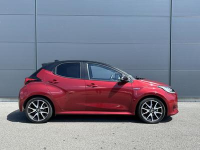 Toyota Yaris Hybride 116ch Collection - Parfait état Attelage Pneus neufs