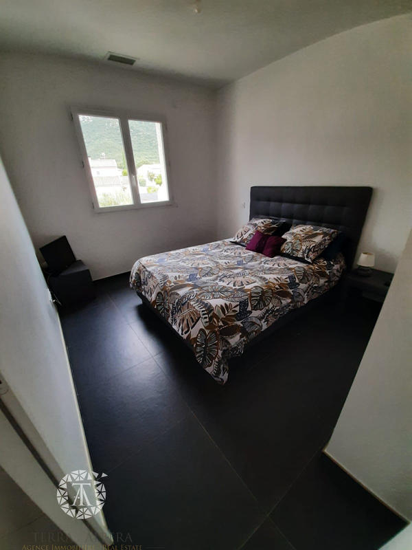 Villa - 130 m² - 5 pièces