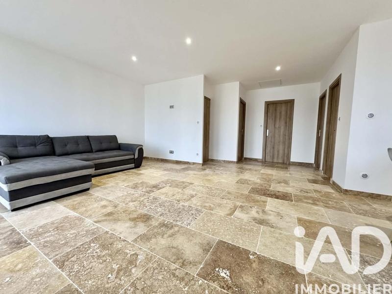 Maison - 77 m² - 3 pièces