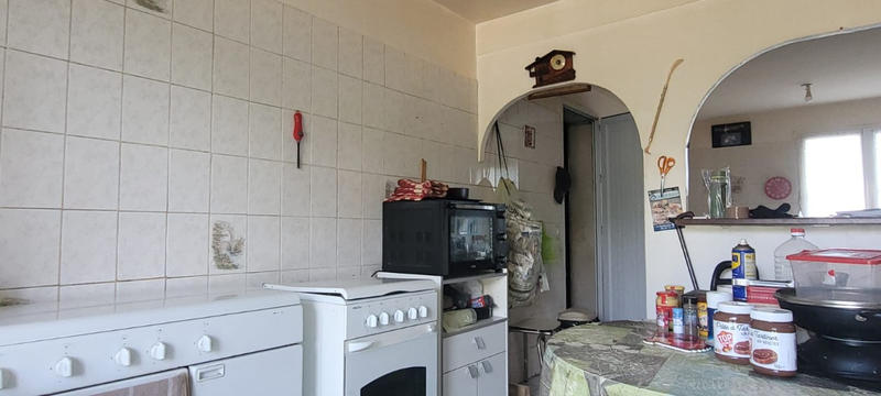 Maison - 203 m² - 12 pièces