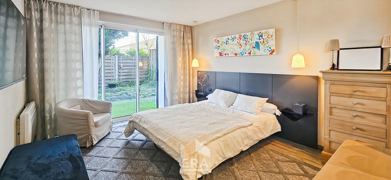 Maison - 180 m² - 5 pièces