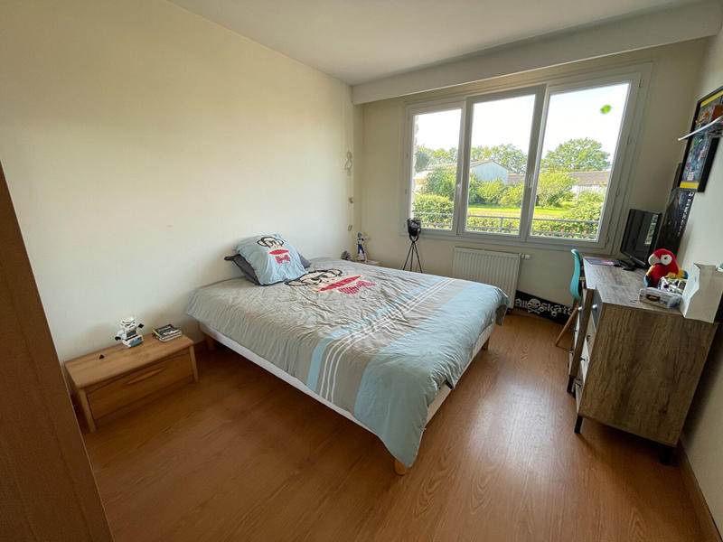 Maison - 185 m² - 7 pièces