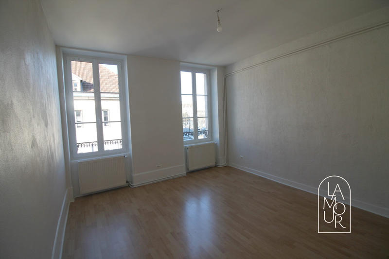 Appartement - 49 m² - 2 pièces