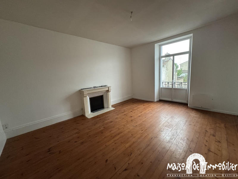 Appartement - 85 m² - 3 pièces