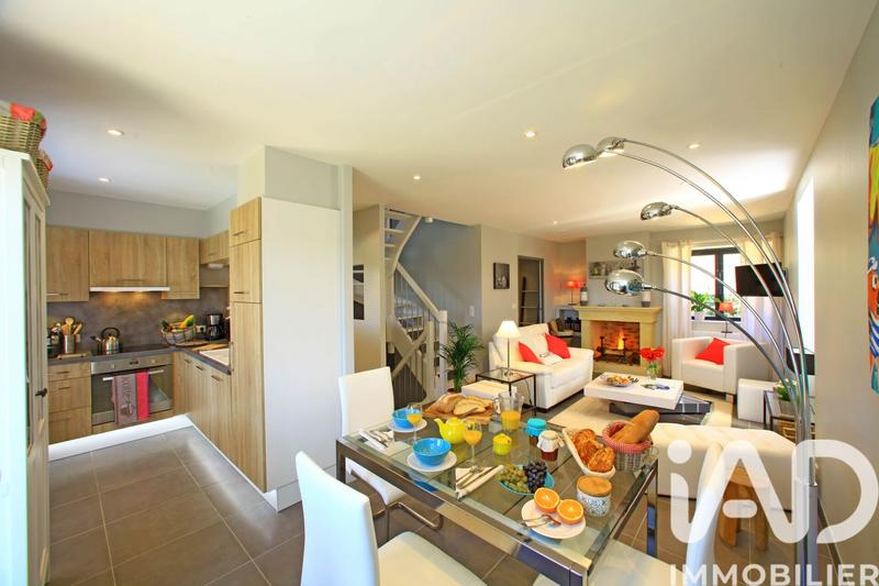 Maison - 760 m² - 21 pièces