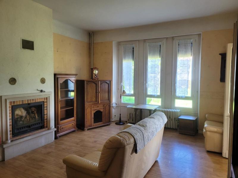 Maison - 180 m² - 7 pièces